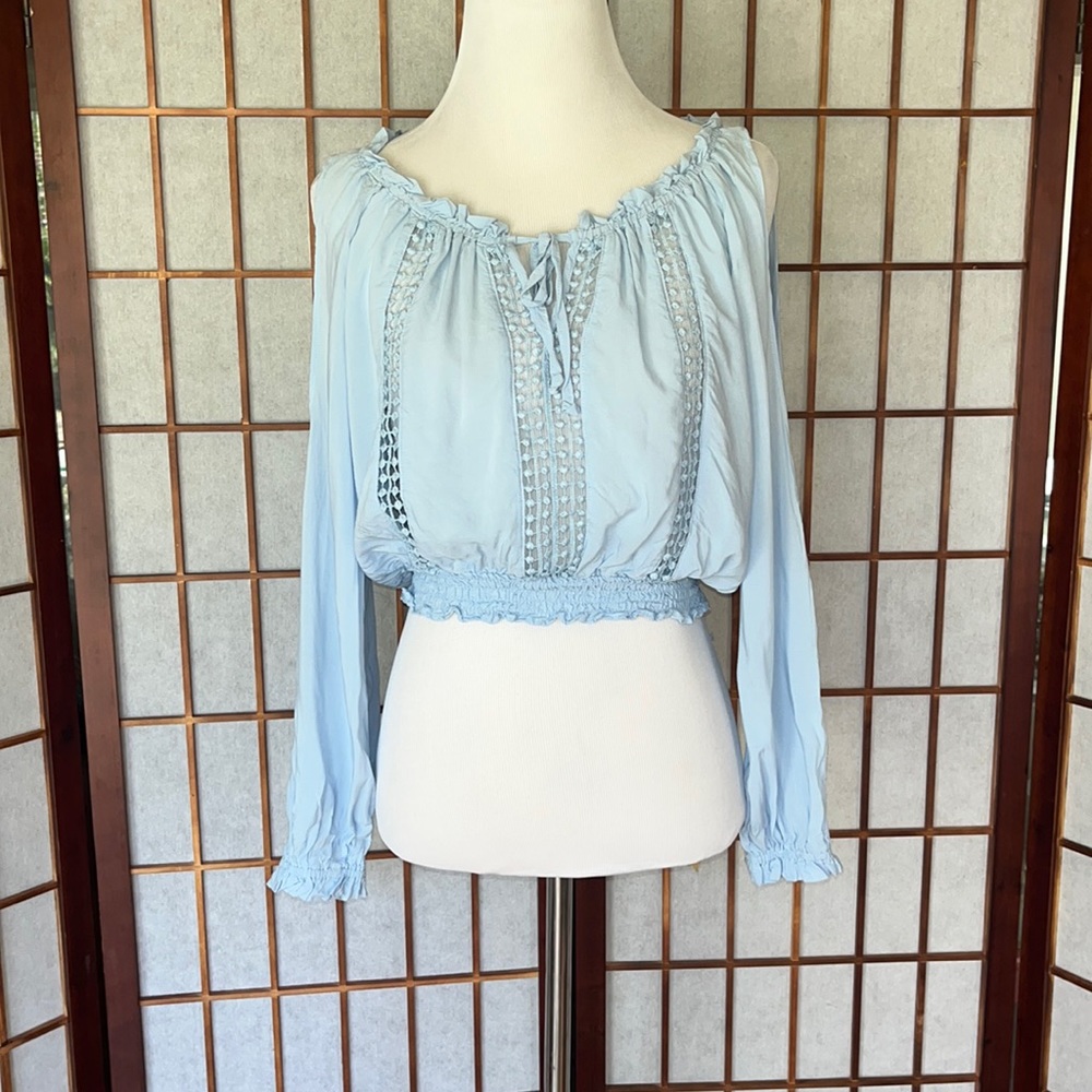 H&M Divided Cold shoulder Top Crop Top